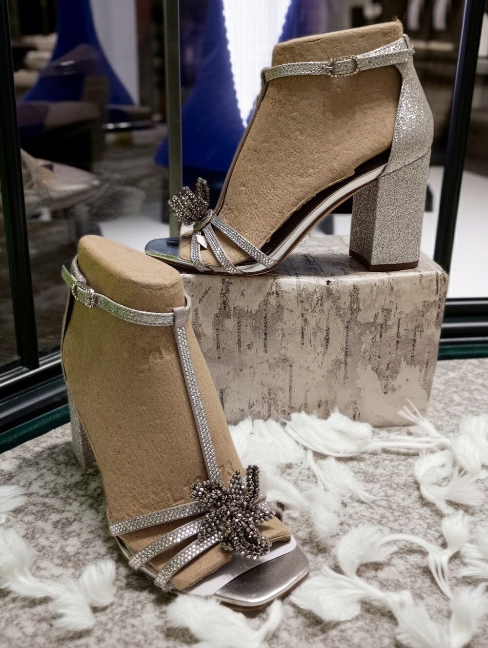 Sam Edelman Donnie Silver Satin Heeled Sandals Women's Sz 5.5 🆕